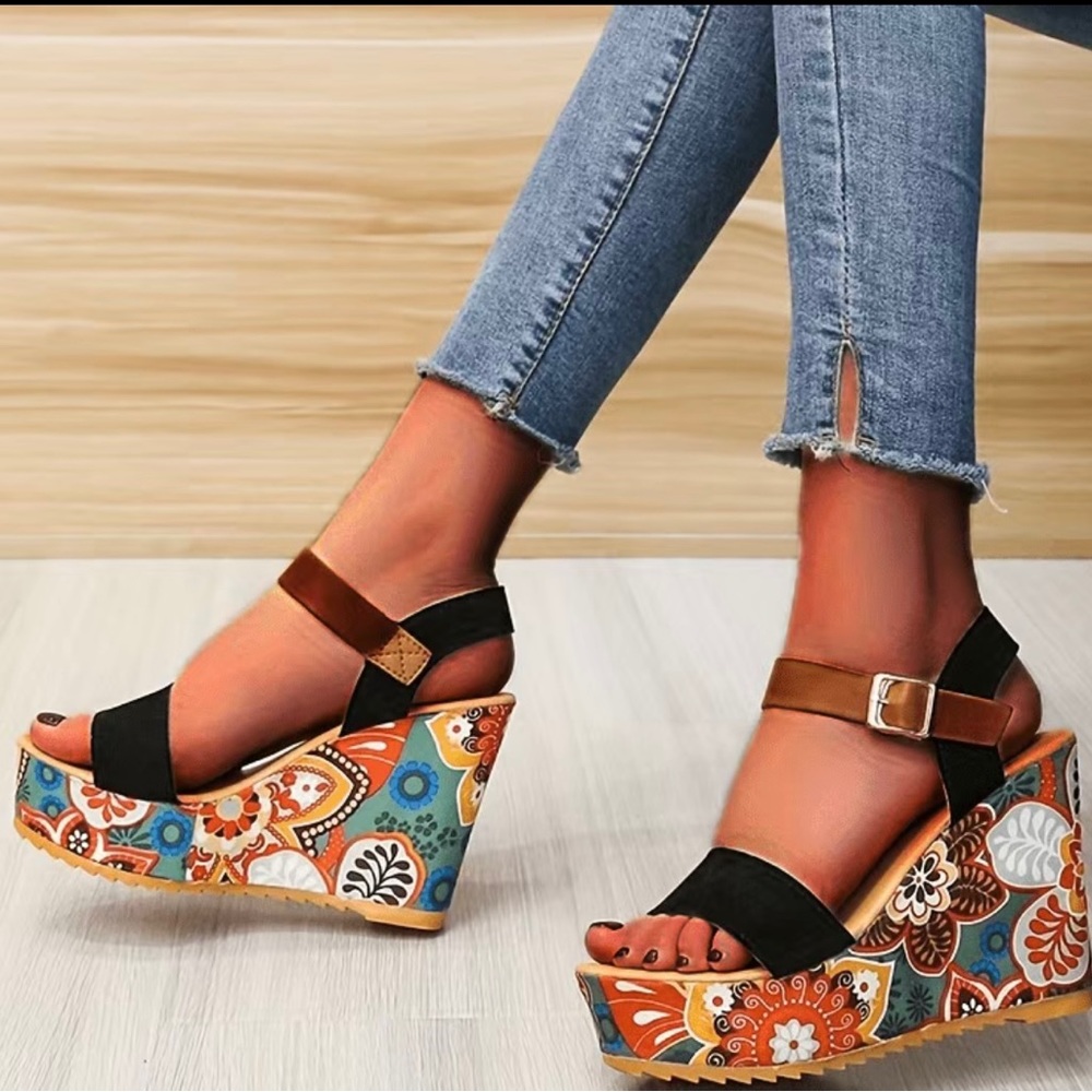 wedge shoes